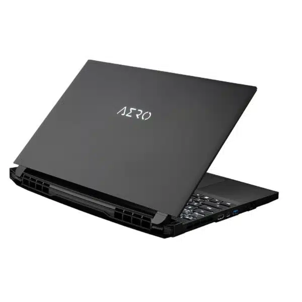 Gigabyte AERO 5 XE4 našus nešiojamasis kompiuteris