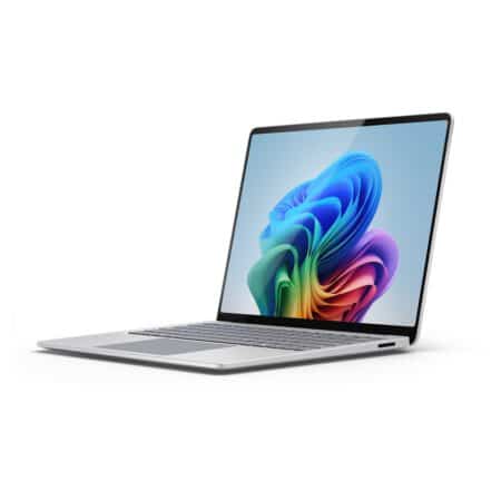 Microsoft Surface Laptop 7 15 colių Platinum nešiojamas kompiuteris Egnetas.LT